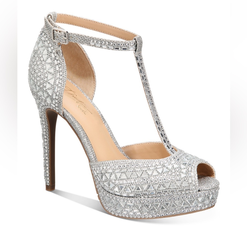 Thalia Sodi - chance T strap platform heels